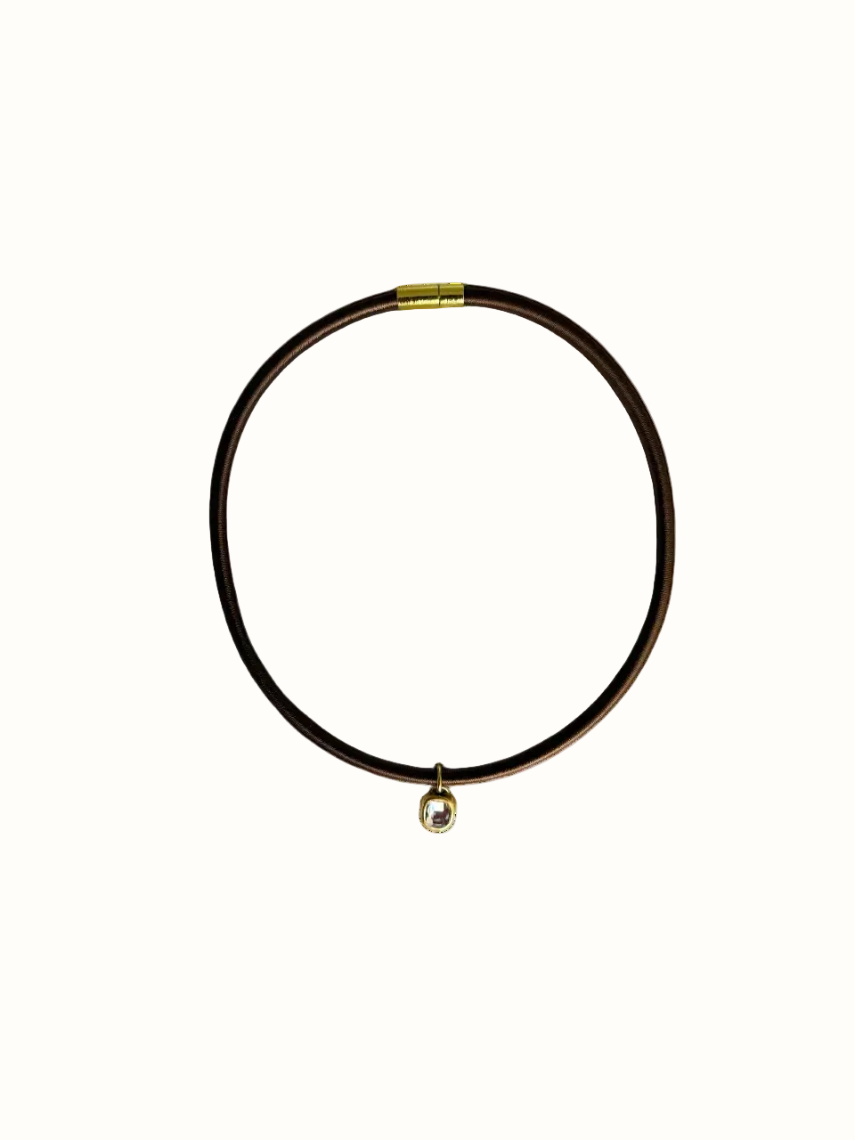 Le Core Clasp Necklace